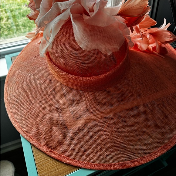 Coral Kentucky Derby hat - Picture 3 of 7